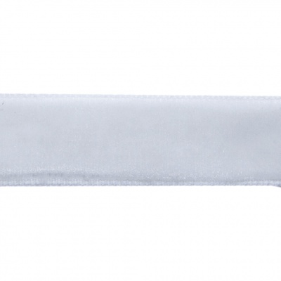 Лента бархатная нейлон, шир.12 мм, (упак. 45,7м), цв.01-белый - купить в Сургуте. Цена: 457.61 руб.