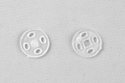 Кнопки пришивные пластиковые 10 мм, блистер 24шт, цв.-прозрачные - купить в Сургуте. Цена: 48.41 руб.